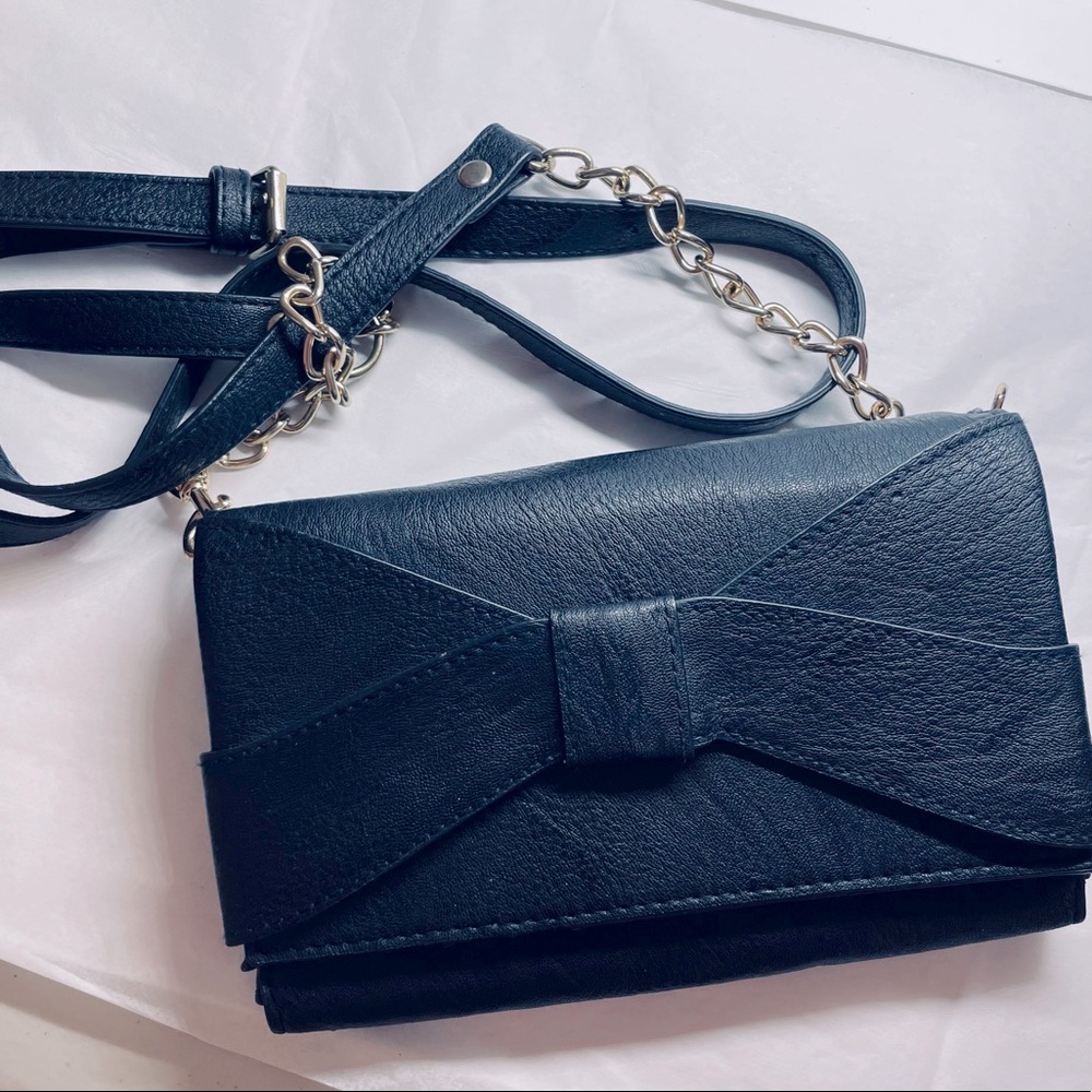NWT NEIMAN MARCUS Black and Gold Crossbody w/ Bow - Picture 13 of 13